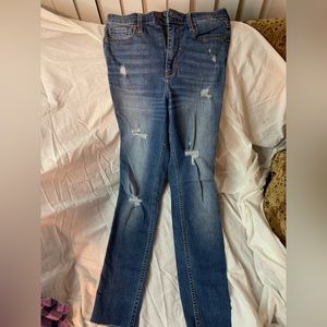 Holister size 26/28